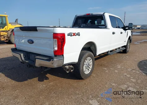 2019 Ford F-250 King Ranch/Lariat/Limited/Platinum/Xl/Xlt z USA, uszkodzony, nr VIN 1FT7W2BTXKEC60749